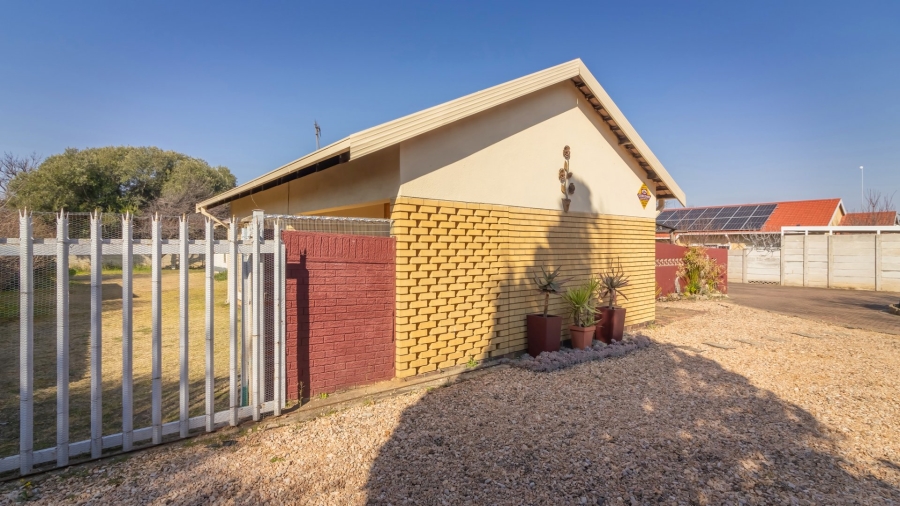 3 Bedroom Property for Sale in Elandia Free State